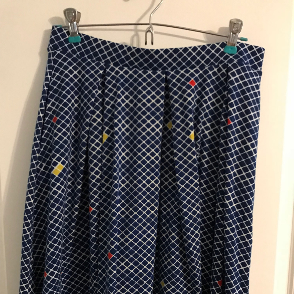 LuLaRoe - Madison - s/small - EUC